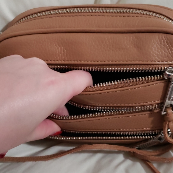 Rebecca Minkoff zip belt bag NWT - Picture 5 of 8